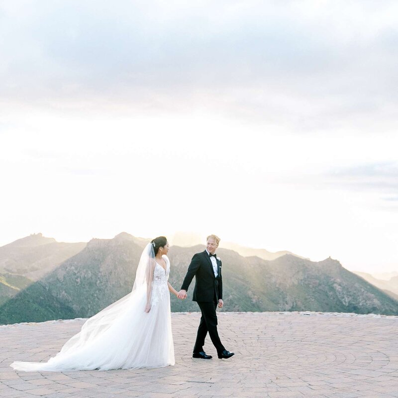 must-take-wedding-photos-bride-groom-walk-clary-prfeiffer-photography-0723-primary-b4221bcb1a2b43e6b0820a8c3e3bce52