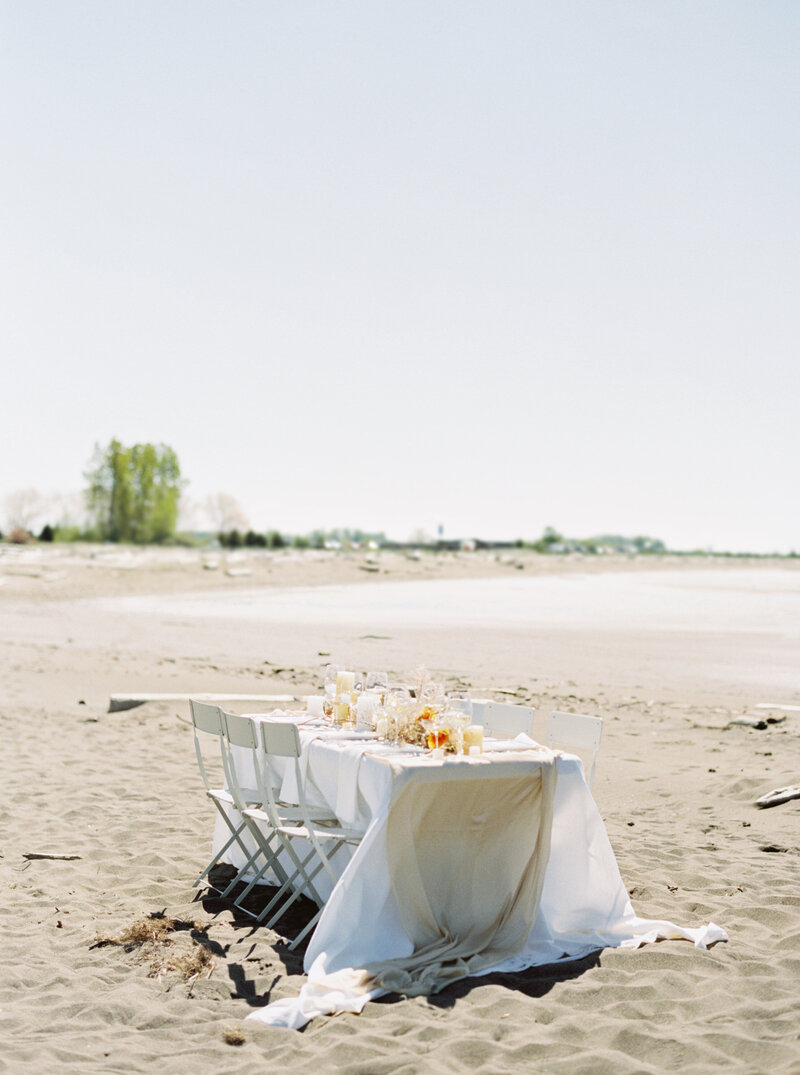 Bare_Beach_Wedding_Ideas_23