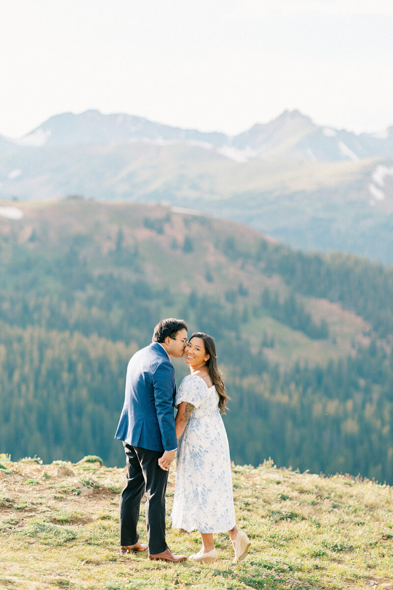 Summit-County-Colorado-Summer-Engagement-Photos-8