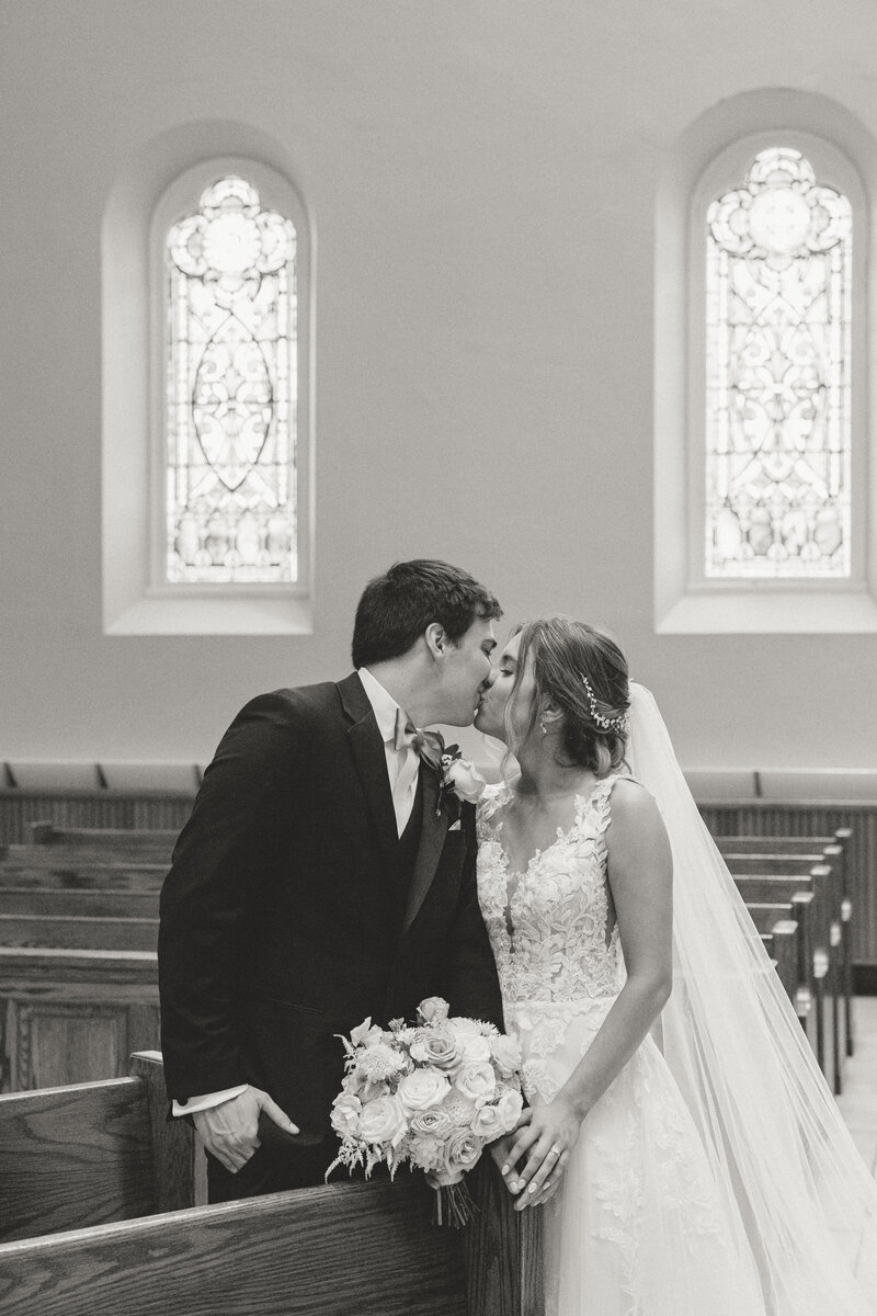 39-Katie & Phillip - Detroit Wedding Photographer - Mariah Kasten Photo