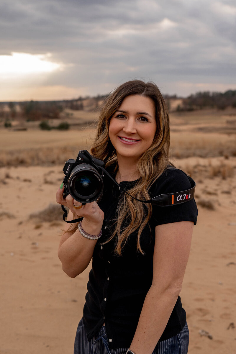 Meet Wisconsin Maternity Photographer