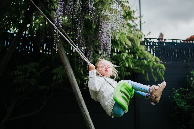 photographe famille pays basque landes biarritz - seance photo lifestyle plage famille - Charline Photography