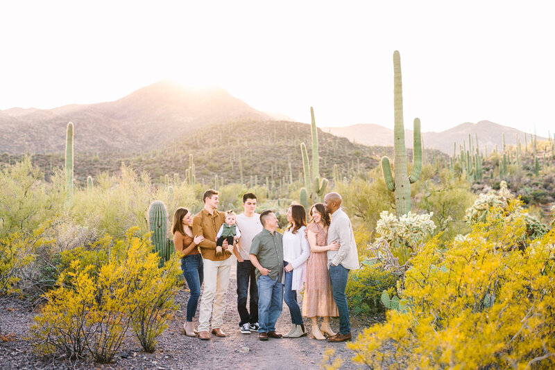 Candid lifestyle portrait of a large family in Tucson, AZ