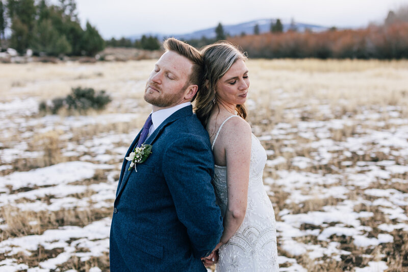 Five-Pine-Lodge-Oregon-winter-elopement-7