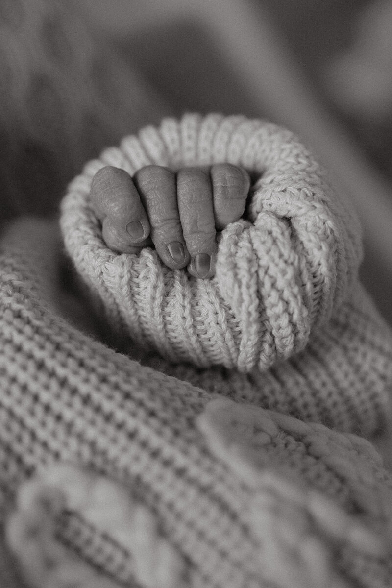 emotional-newborn-family-session-fryeburg