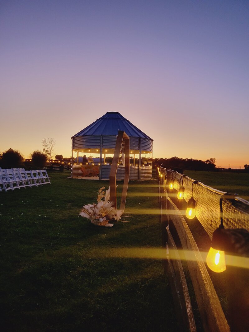bride and groom first look barn country outdoor