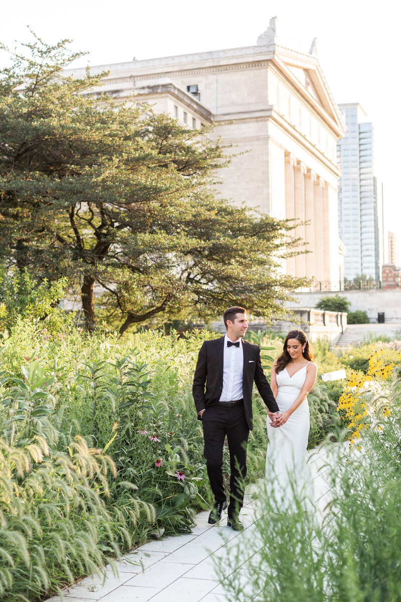 bride-and-groom-portraits-chicago-1