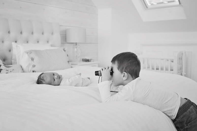Photo shoots for newborn babies and older siblings