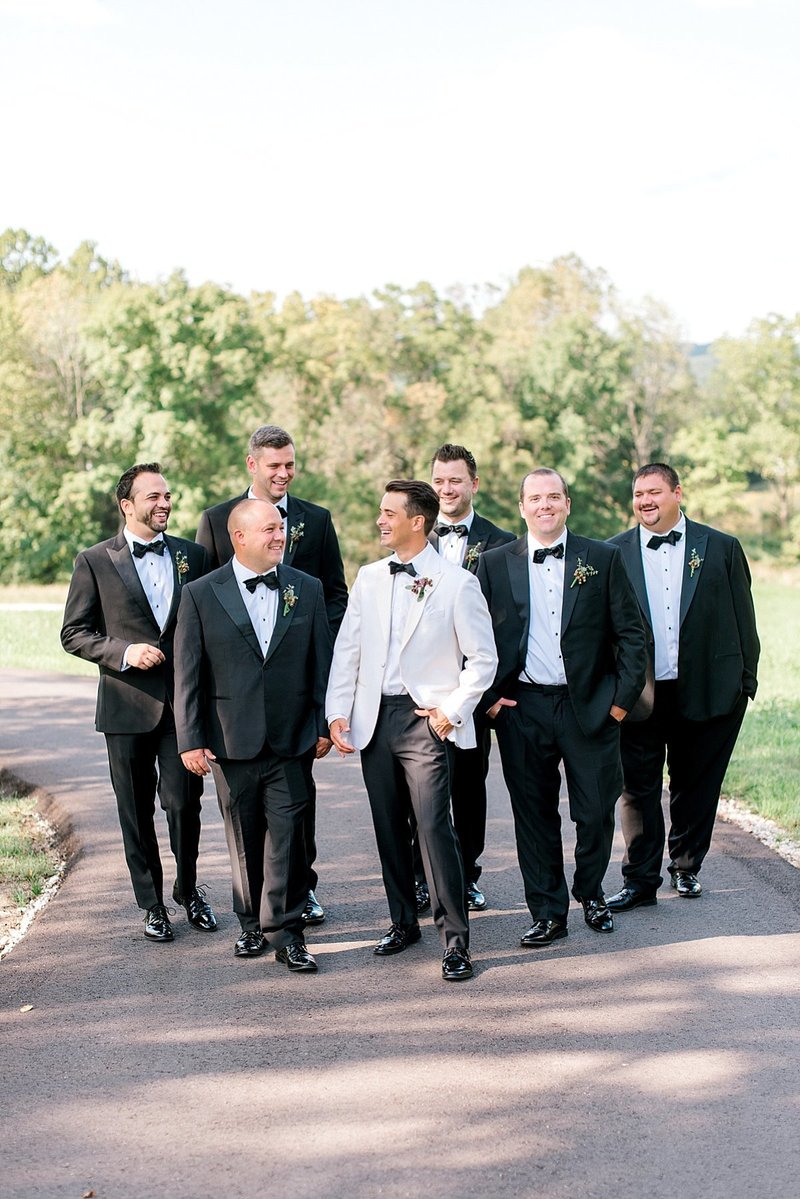 Bloomington_Indiana_The_Wilds_Wedding_Event_Chic_Barn_Weddings_195