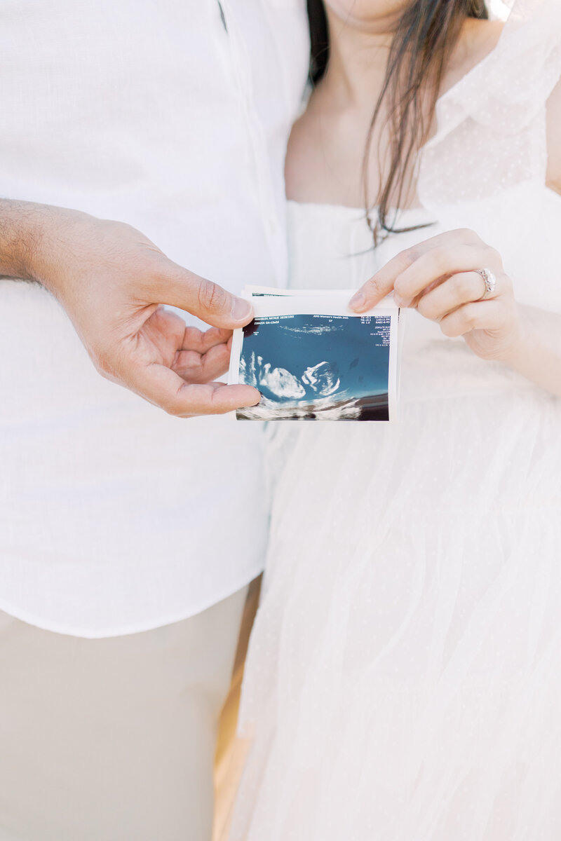 Austin-Bluebonnet-Maternity-Photographer-Sabrina-Reagan8