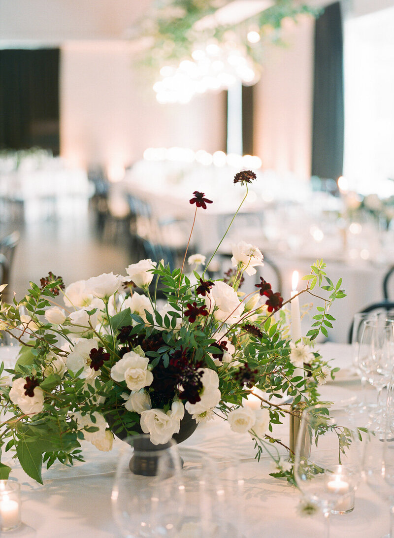 napa-wedding-photographers-dejaureguis-erin-courtney-solage-calistoga-wedding-0051