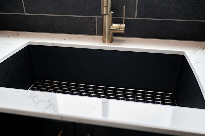 black-kitchen-sink