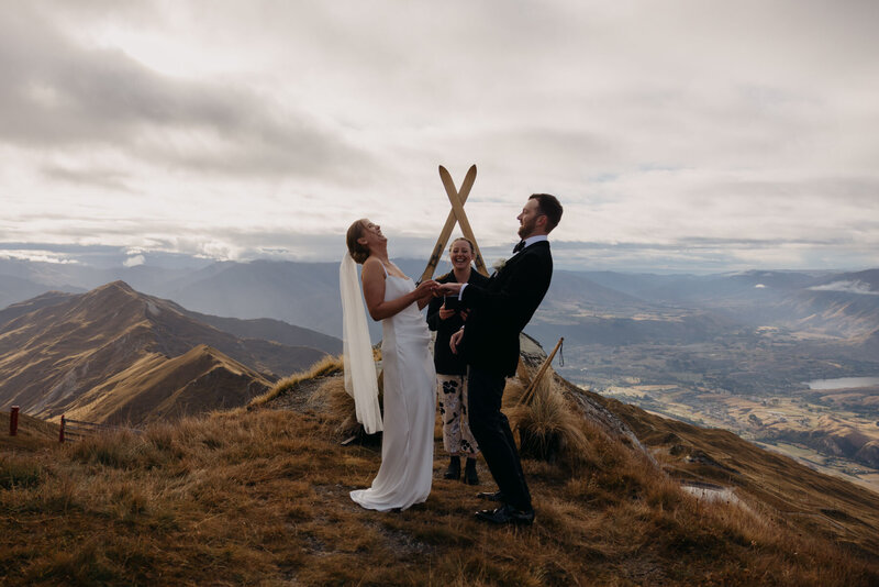 Heather and Scott Queenstown Wedding © emmalinephotographer.com-1818