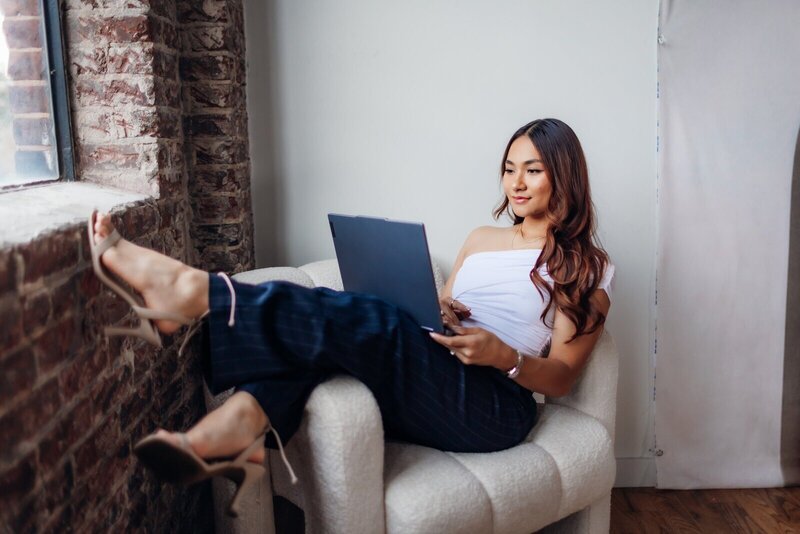 Kemotion co-owner focused on Showit web design for service-based businesses.