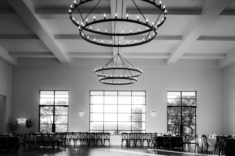 Black and white image of an elegant wedding reception at The Arlo, Dripping Springs in Texas