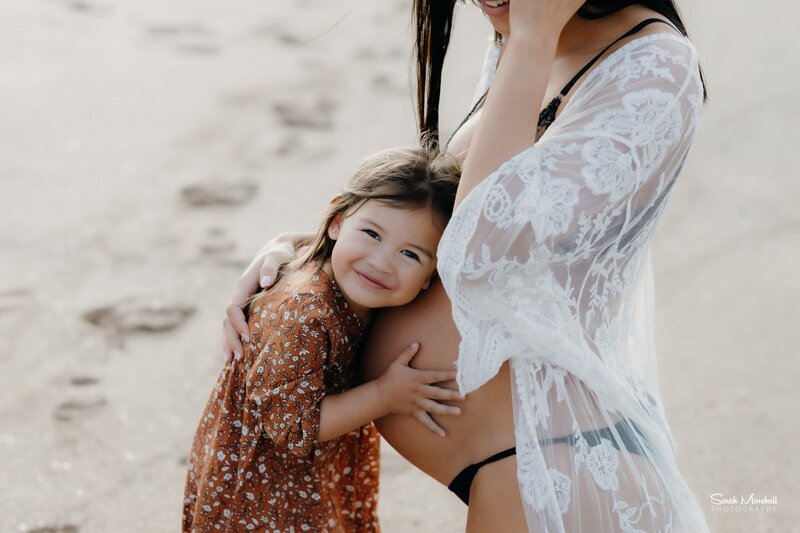 Family-Portraits-Lifestyle-Beach-Maternity-Pregnancy-Couples-33