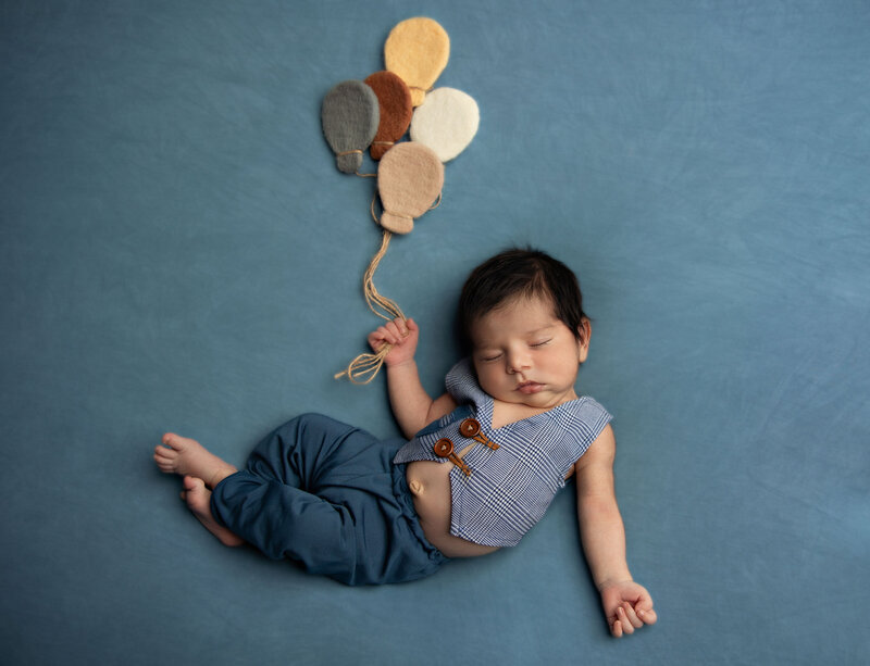 newbornbabyboynewfamilynewbabybestphotographertudiofamilybirthdaynewbornboyamilynewborngirlfirstbirthdayportraiturephotographystudioportraitsnewborngirlboyfamilyEvaMaganaPhotographychildphotographer (41 of 41)