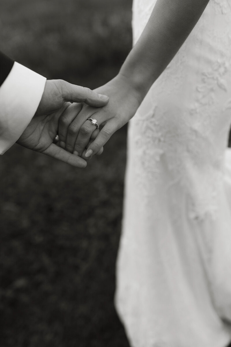 Etre farms Michigan wedding venue saint joseph st luxury barn all inclusive photography photographer -72