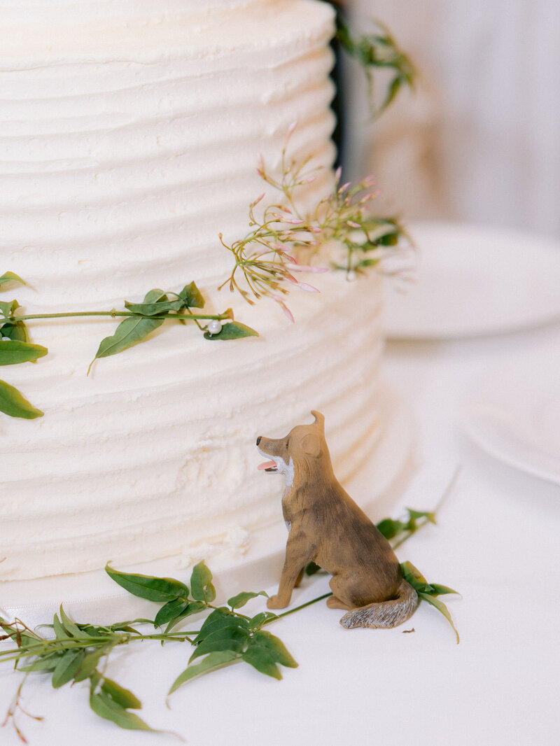 Wedding Cake Dog Cake Topper Details