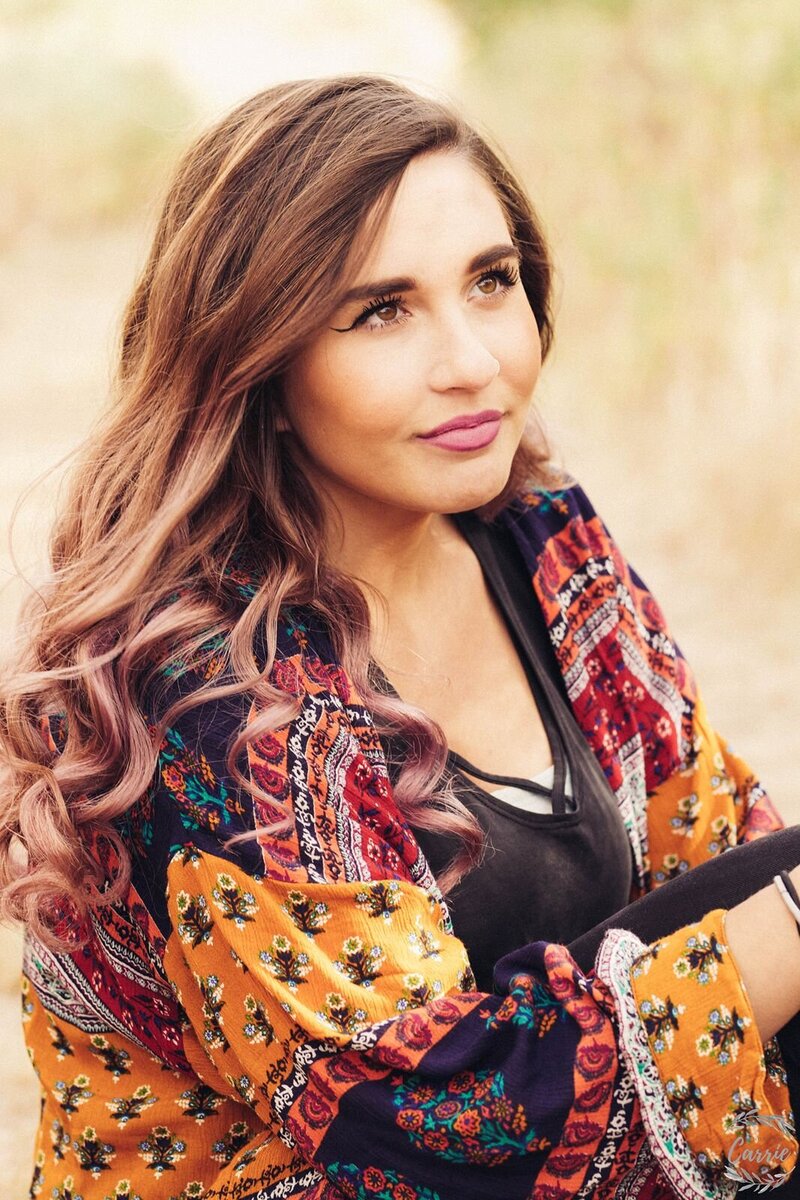 headshot-portrait-of-woman