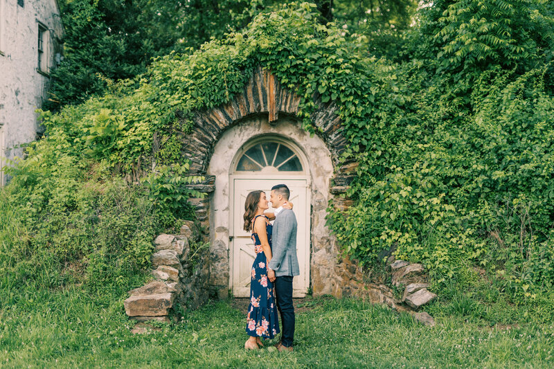 Engagement Photos In Valley Forge Park