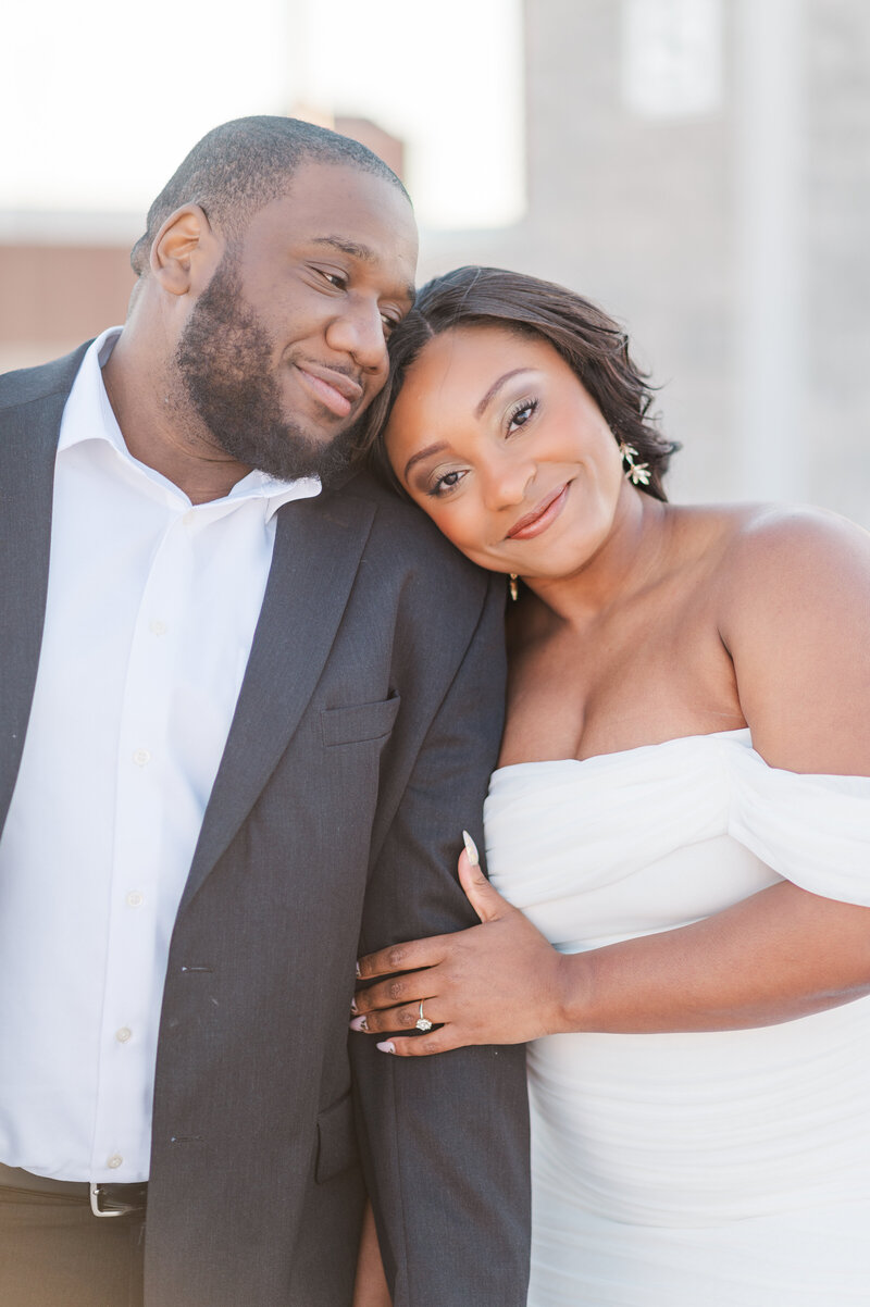 downtown-wilmington-nc-engagement-photos-15