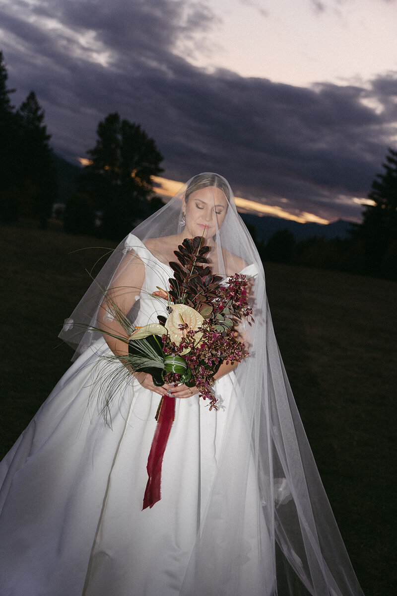 Erica&Noel_SneakPeeks-70 (1)