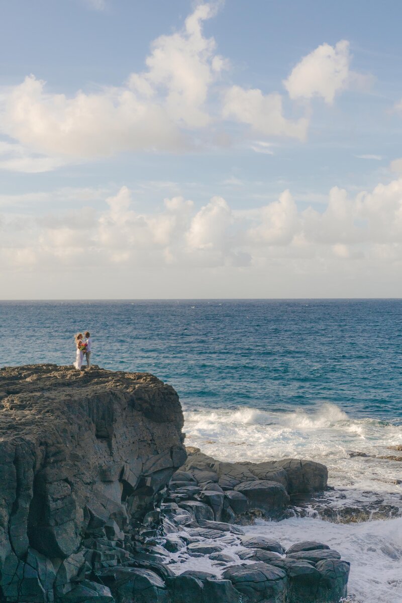 Hawaii Elopement - REEDIT