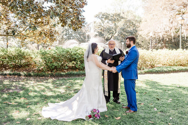 Savannah_Elopement_at_Forsyth_Fountain01