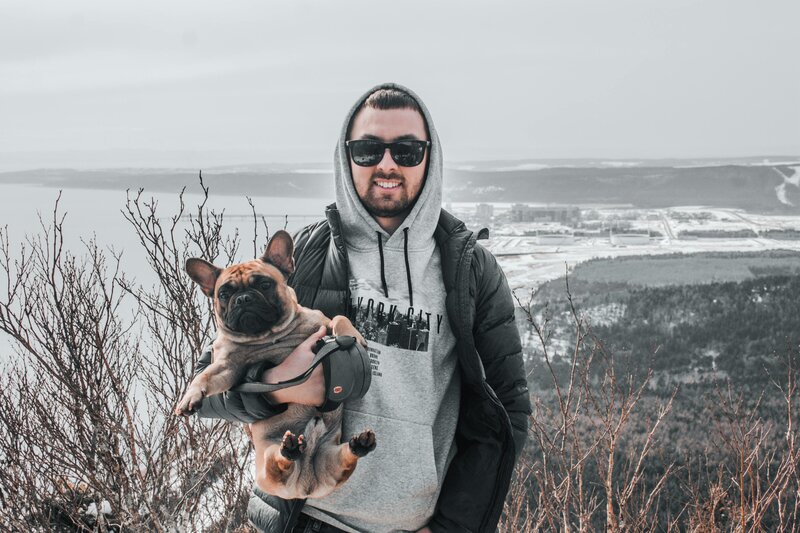Client Photo with Frenchie