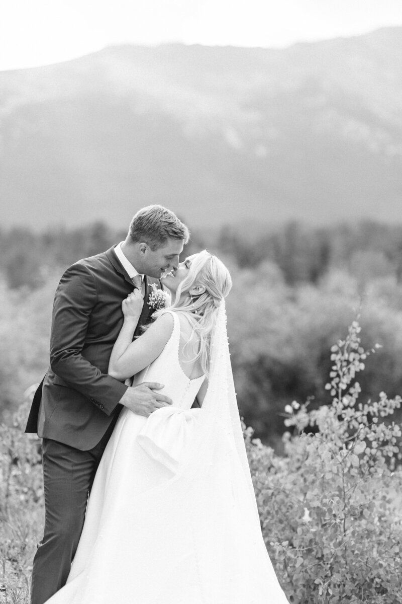 Chapel-On-The-Rocks-Wedding-Photographer-30