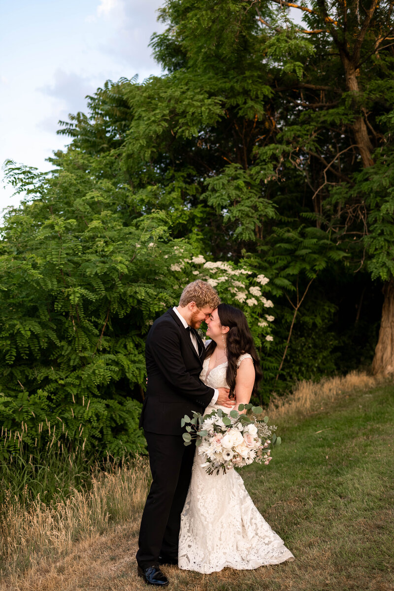 70-K&M - Grand Ledge Opera House Wedding - Mariah Kasten Photo