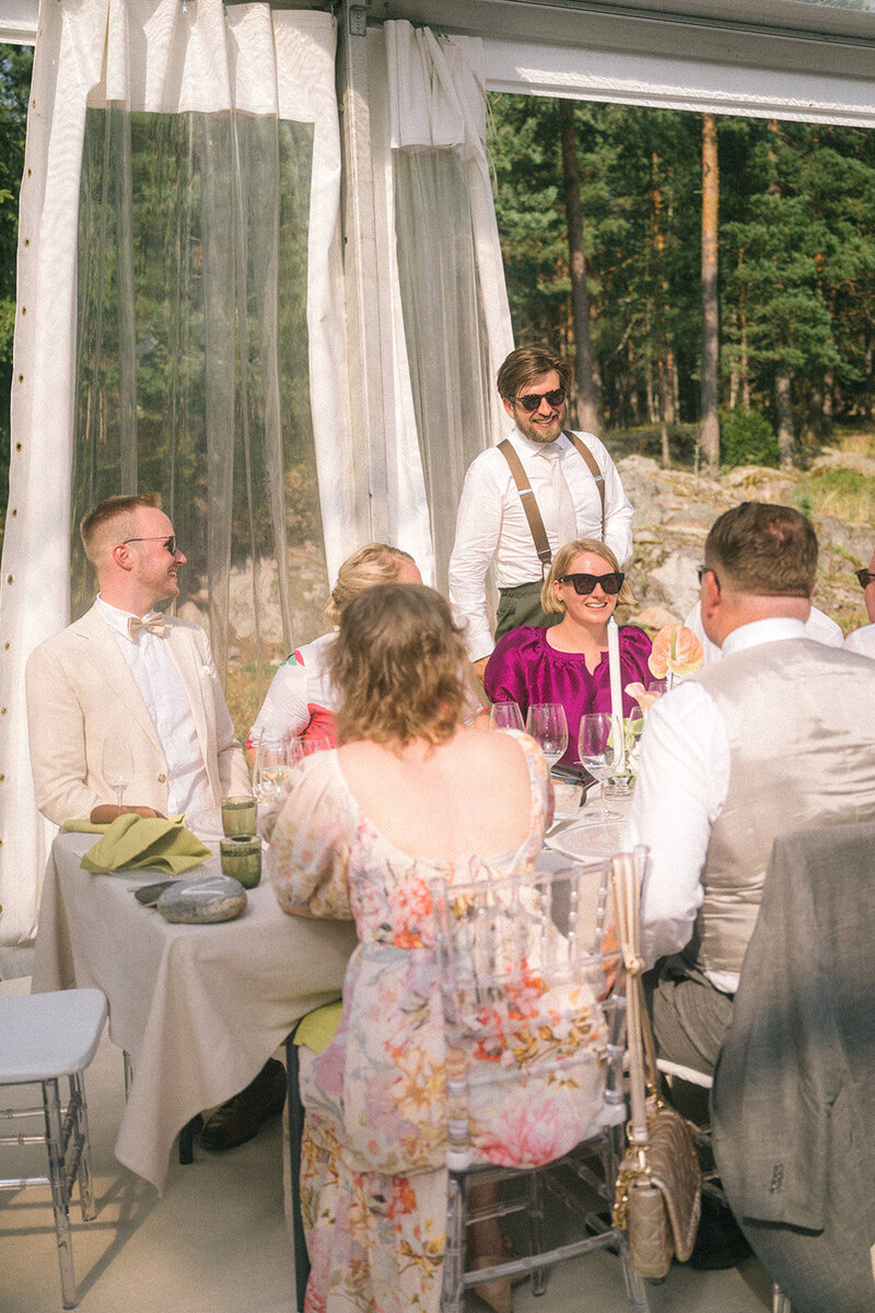 98valmis-425_websize