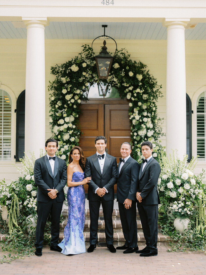 04-23-2024-D&V-Previews-36