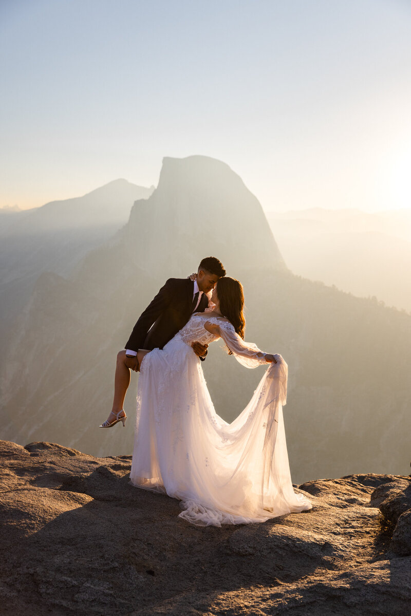 Alec+Sydney Yosemite National Park Adventure Wedding-67