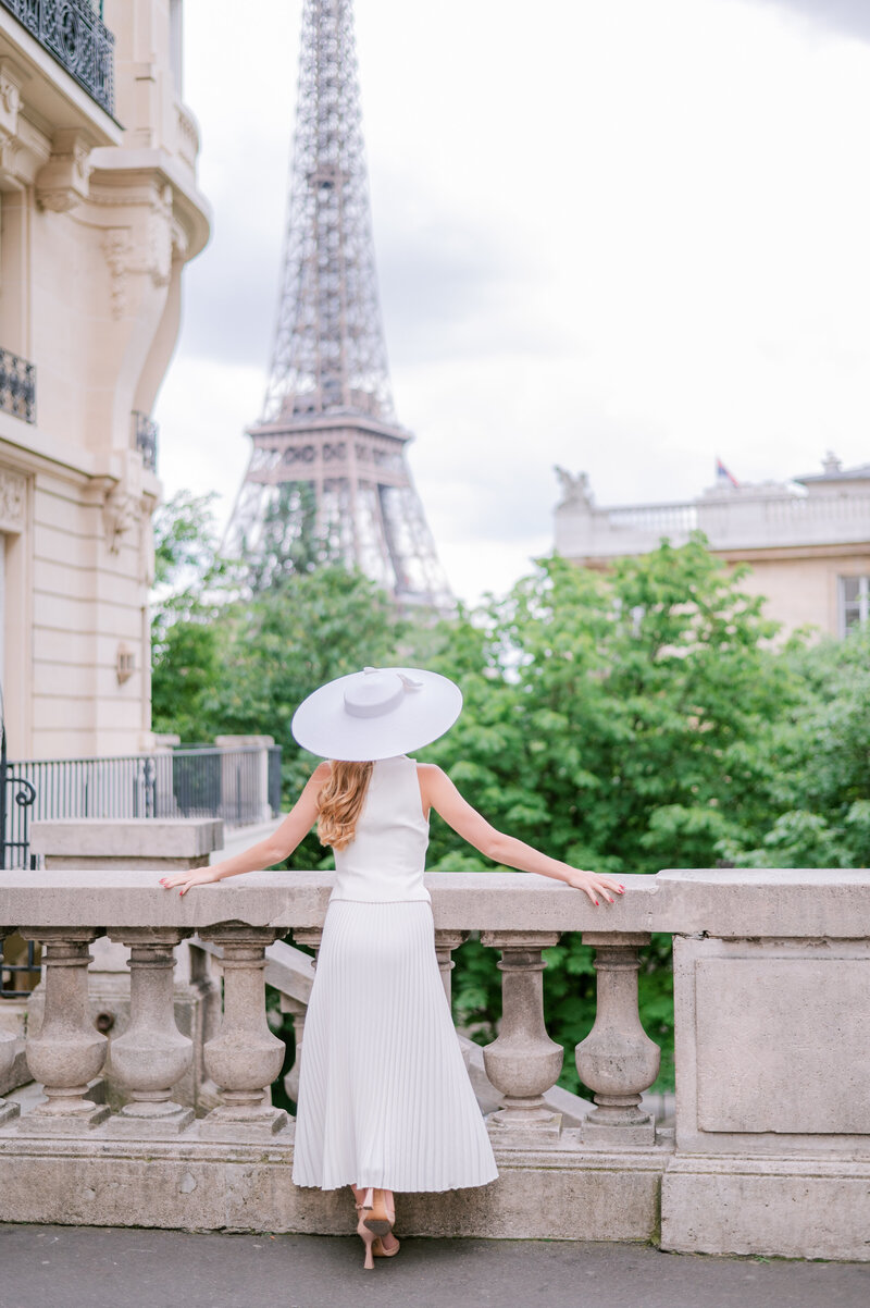 0049 paris  - Photography by Emma