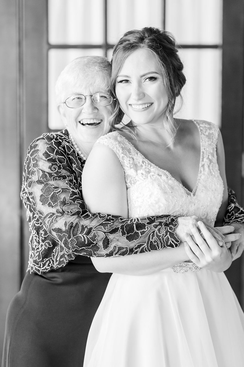 Warehouse-Event-Center-Rayne-Wedding-Photographer_08