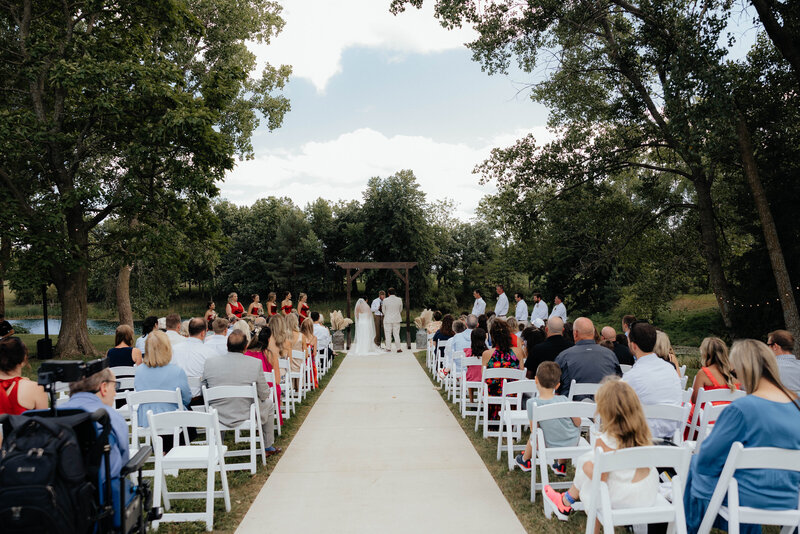 West Central Iowa Wedding Venue Outside Ceremony
