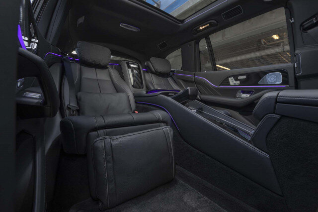 2021-mercedes-benz-gls-class-maybach-gls-600_100772027_m