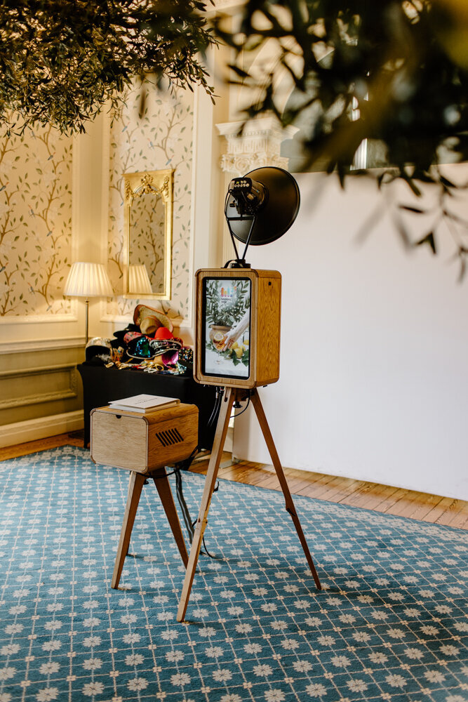 Premium wooden photo booth hire for weddings, corporate events, private parties 