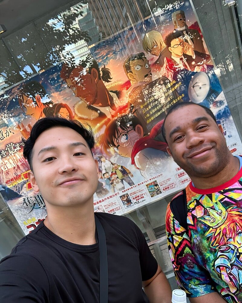 Happy moments of clients enjoying their Tokyo adventures with Yasushi as their guide