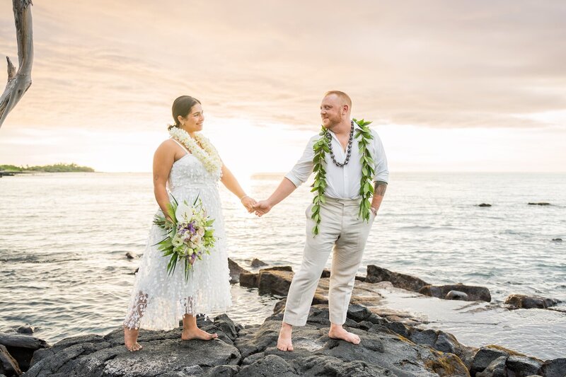 Big island beach wedding venue - ʻAnaehoʻomalu Beach (A-Bay)