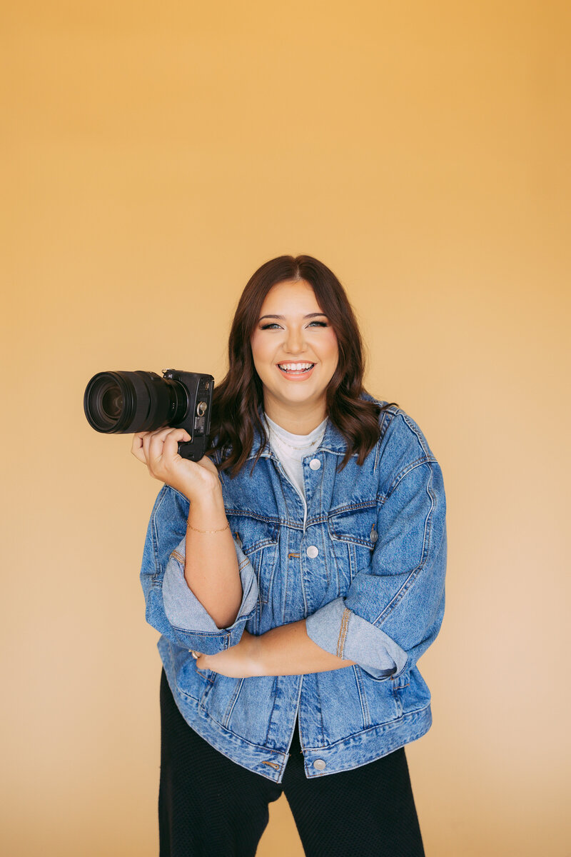 brand headshots of photographer Kali in Arkansas studio