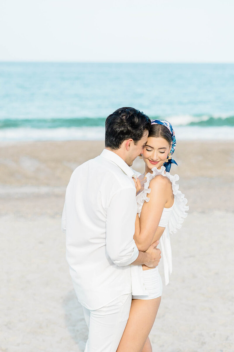 Editorial Bride looking off camera taken by Midwest Wedding Photographer