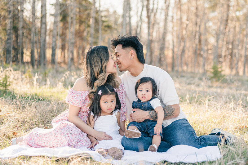 Family Photos with Little Kids in the Park