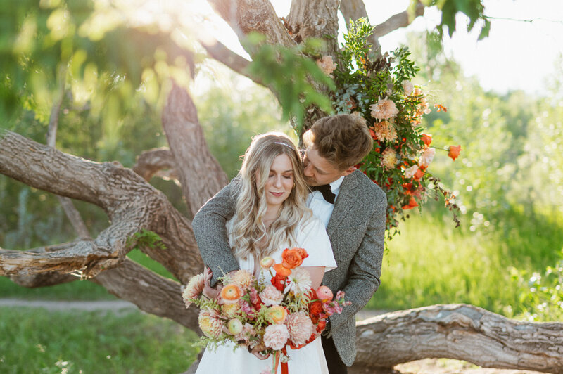 We offer timeless and elegant wedding photography all throughout Saskatchewan