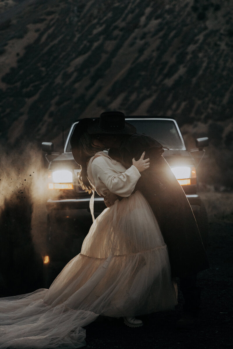 trisannphotofilm-engagement-photos-2023-299