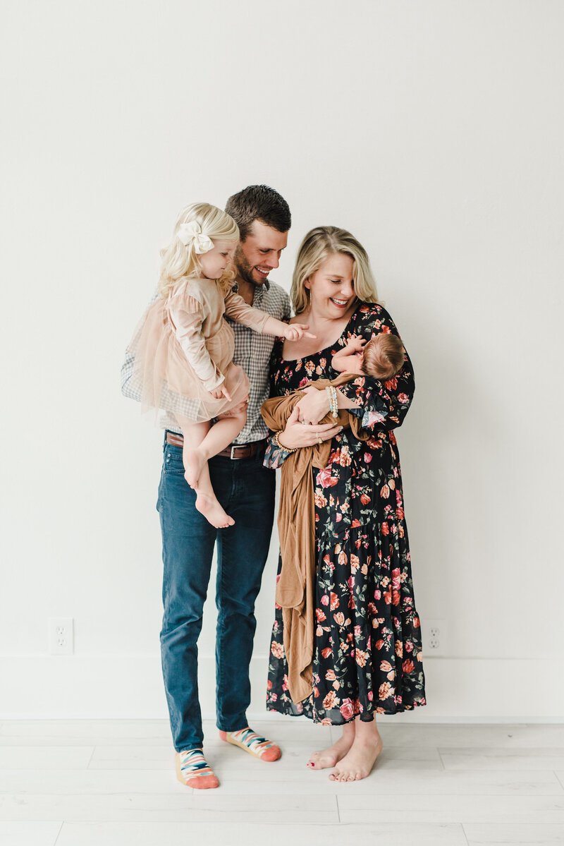 Studio Sessions | Dallas Photographer: Families, Newborns, and Portraits | Lindsay Davenport