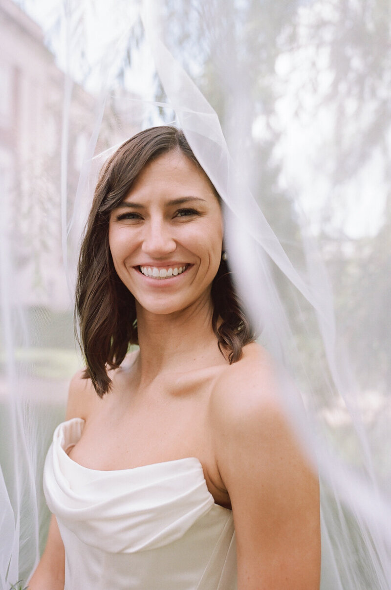 Chicago History Museum Wedding Photographer-200