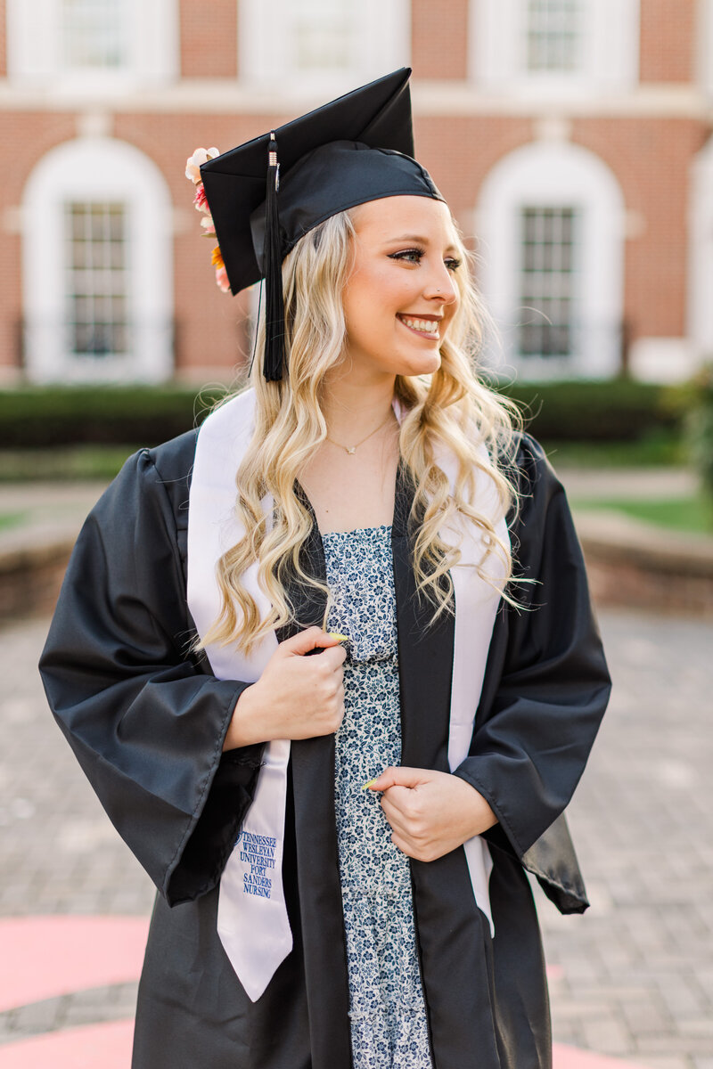 taylor  cap & gown-14